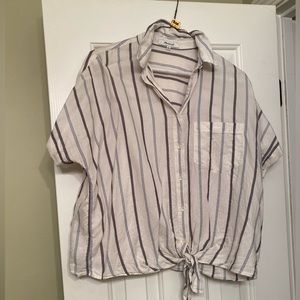 Madewell Casual Top - great for spring and summer!